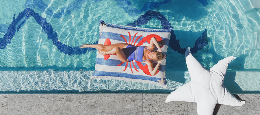 What Is the Best Pool Pouf? Our Tips for Choosing Well