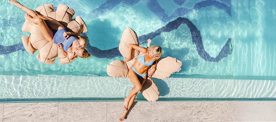 Poufs XL flottants formes marines