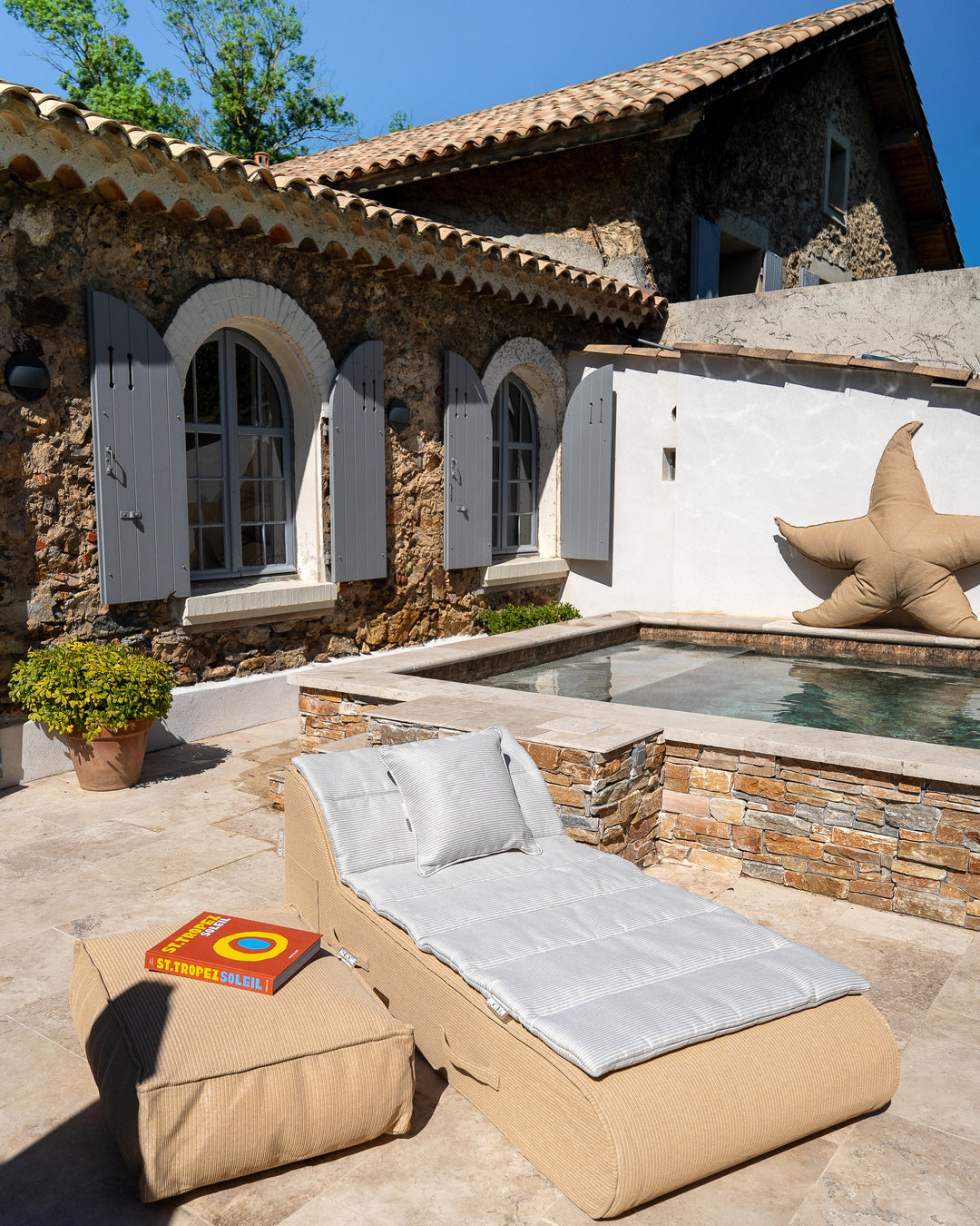 Surmatelas - Lit bain de soleil 1 place - Blanc rayé beige - MXHOME