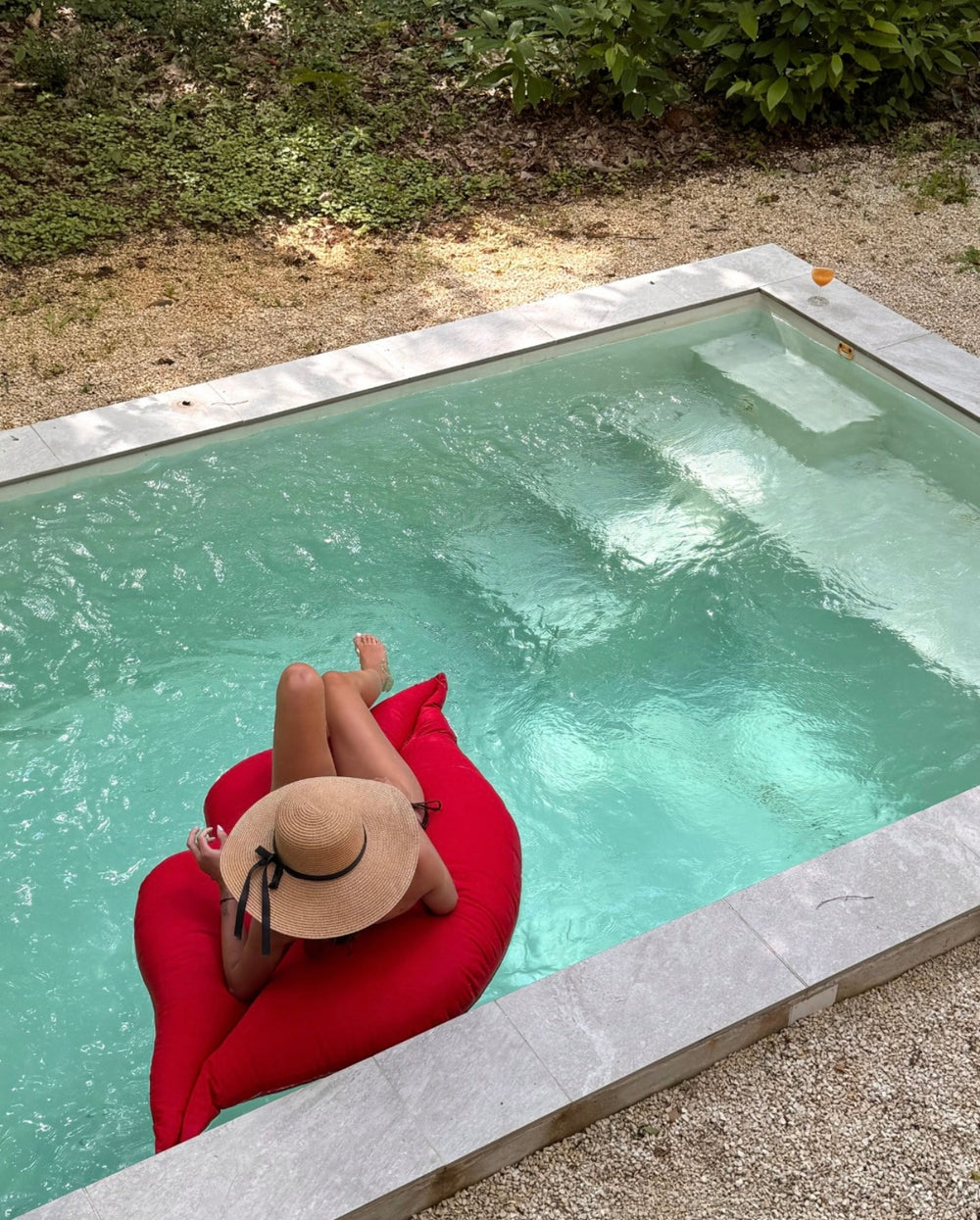 Pouf XL flottant bouche - Rouge - MXHOME