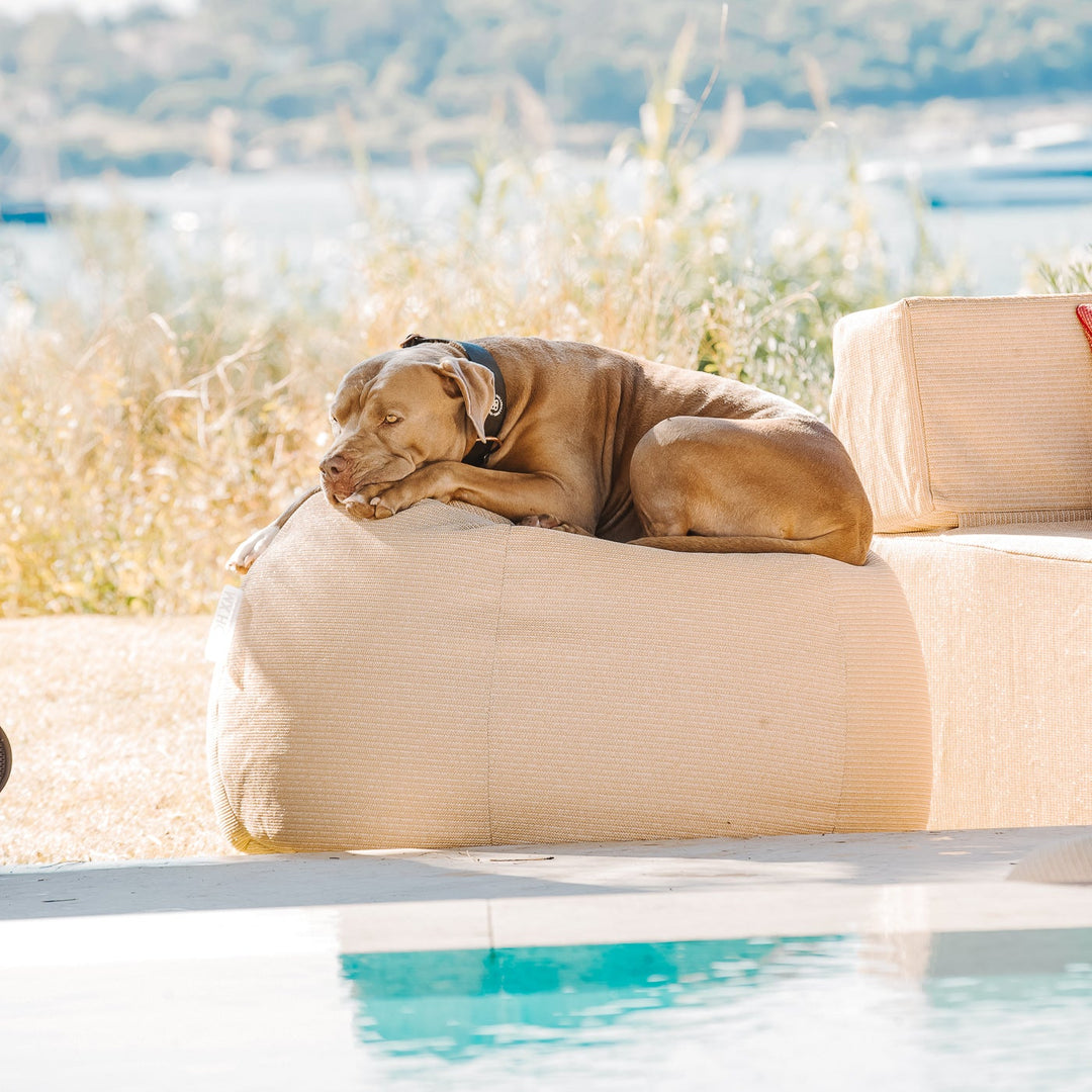 XL outdoor pouf with raffia effect - Comfort and natural style