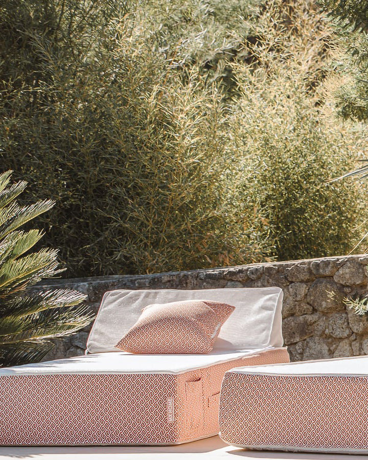 Lit bain de soleil 1 place en mousse - Blanc avec motifs oranges - MXHOME