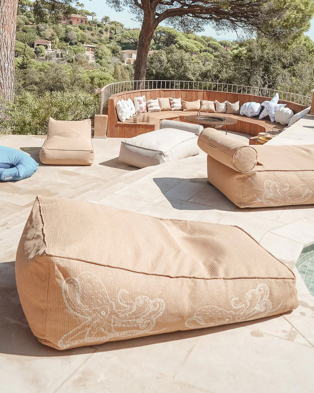 VILEBREQUIN x MX Home - Bain de soleil flottant broderies poulpes - Beige raphia - MXHOME