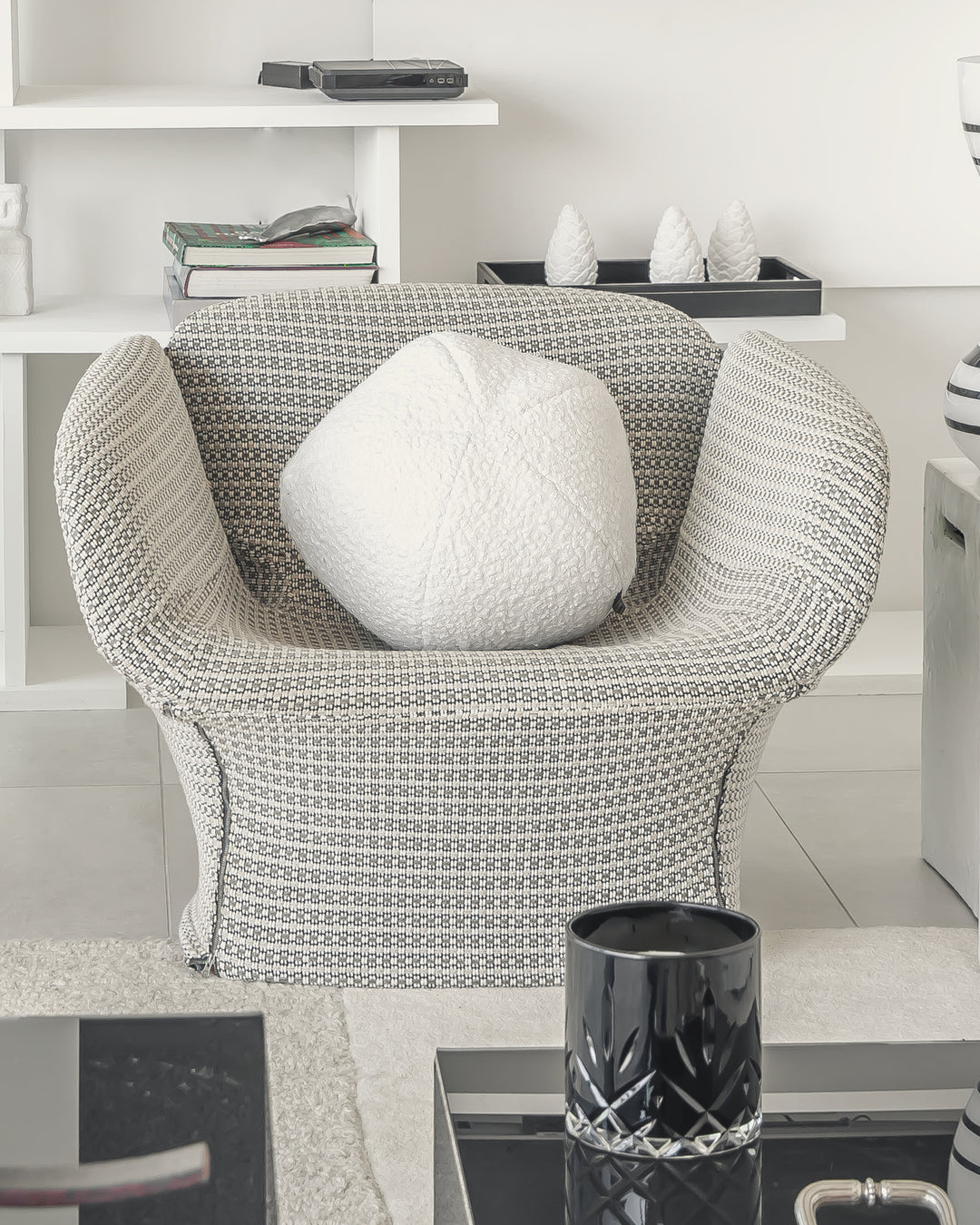 Curly wool ball cushion
