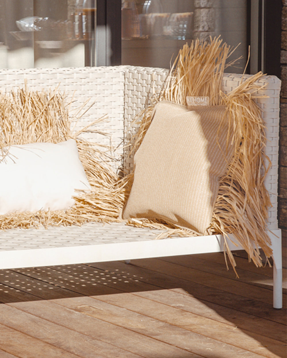 Coussin effet raphia avec franges - Extérieur - MXHOME