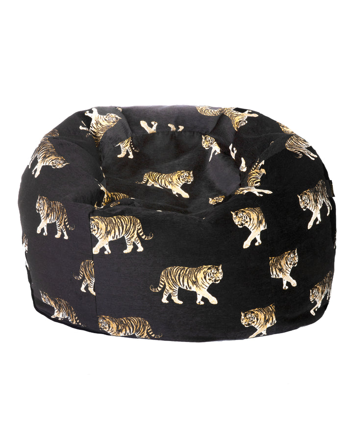 Schwarzer samthocker mit tigerstickereien