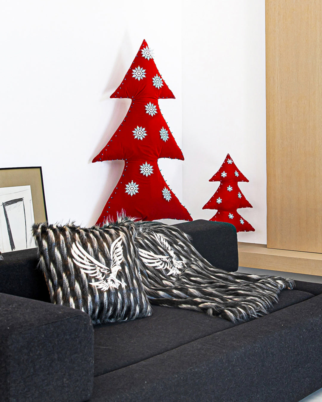 Leuchtender Weihnachtsbaum – Samt und Silberflocken – 70 cm