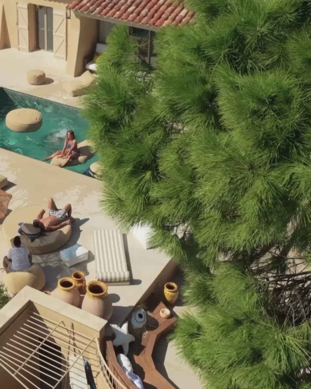 Pouf XL conchiglia galleggiante - Beige rafia